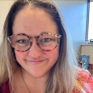 Meet your Posher, Anne